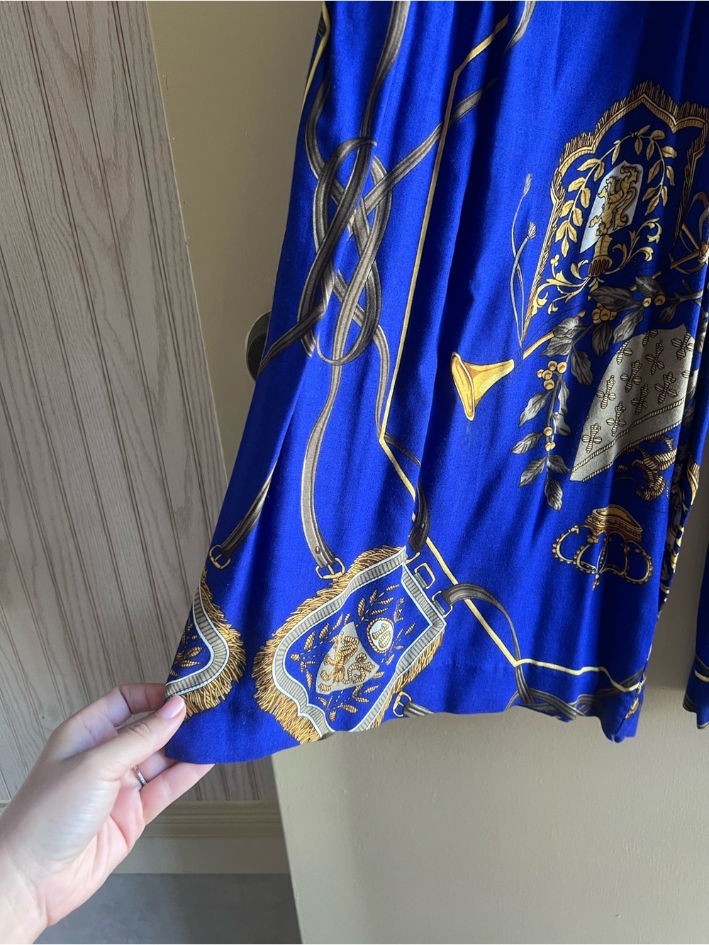 Cropped Wide Leg Printed Culotte Pants in Royal Blue - Picture 5 of 10